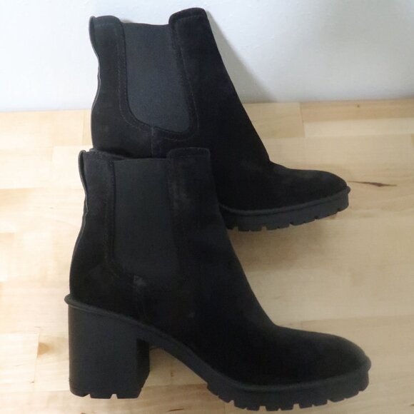 Vince Black Suede Block Heel Ankle Chealse Boots Women’s Size 7 - Picture 10 of 15